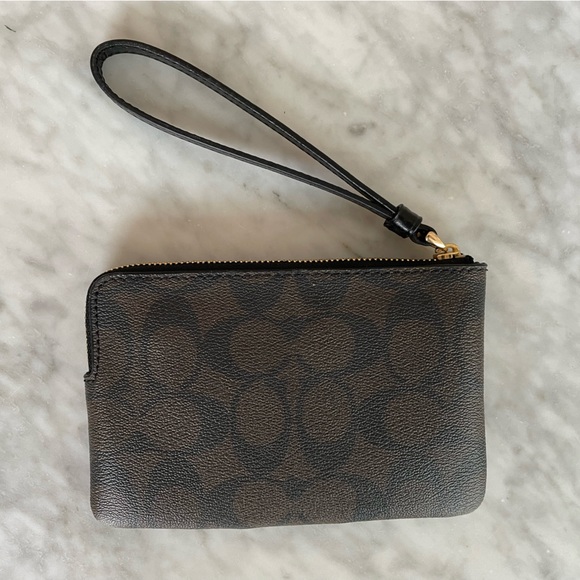 Coach clutch - never used - Picture 2 of 3